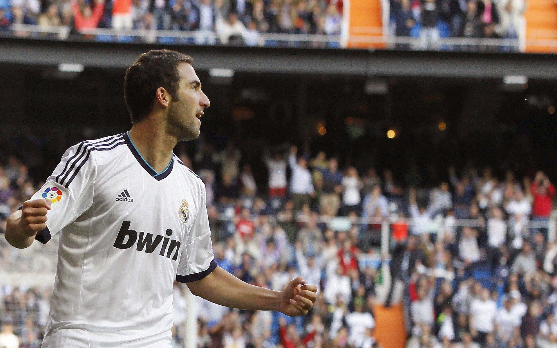 海星体育直播-科隆七轮不胜后防告急，主场迎战拜仁恐遭双线碾压